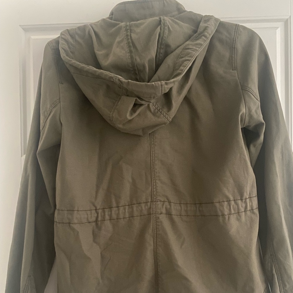 Olive jacket - Picture 4 of 10